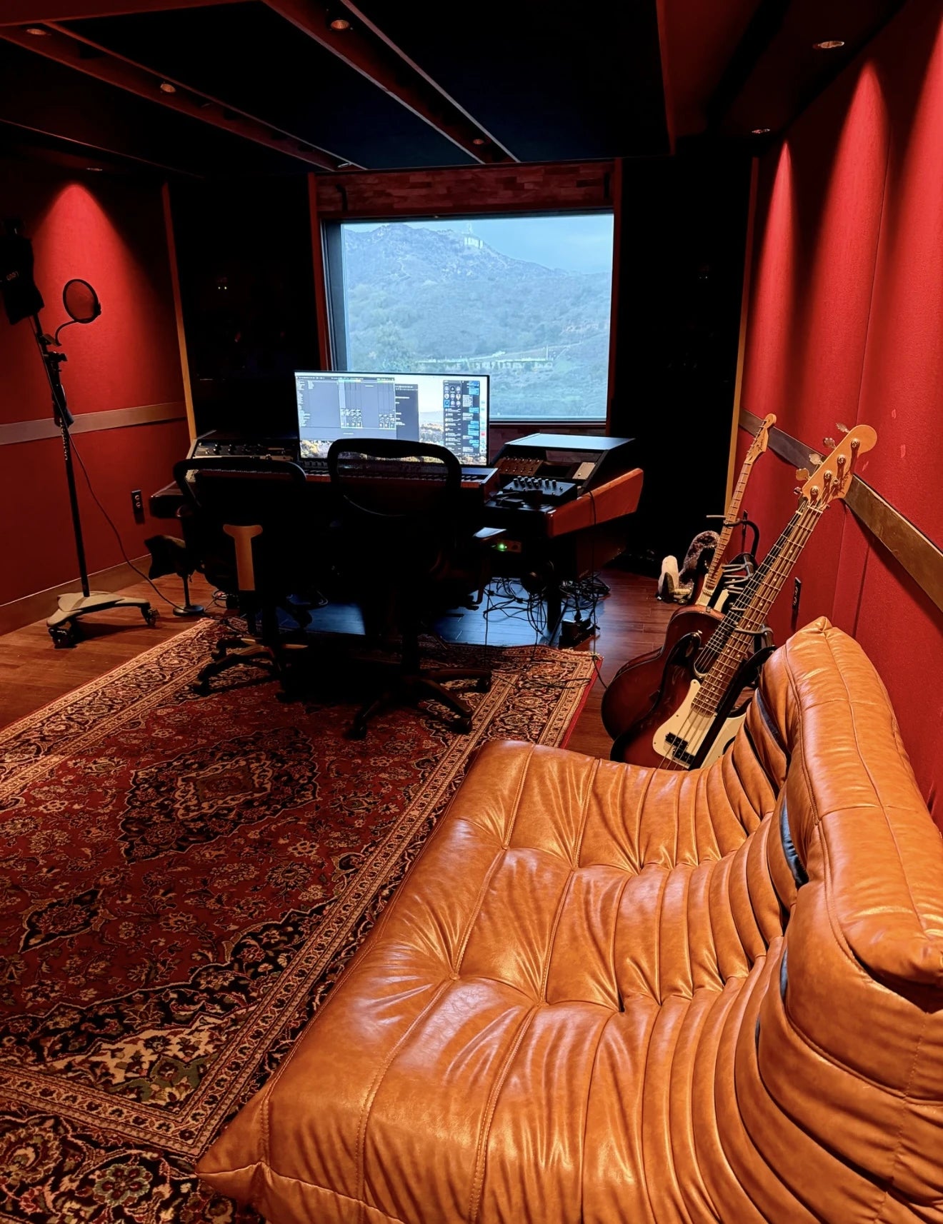 Hollywood Hills Studio